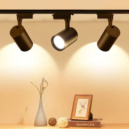 TRACK-LIGHTS